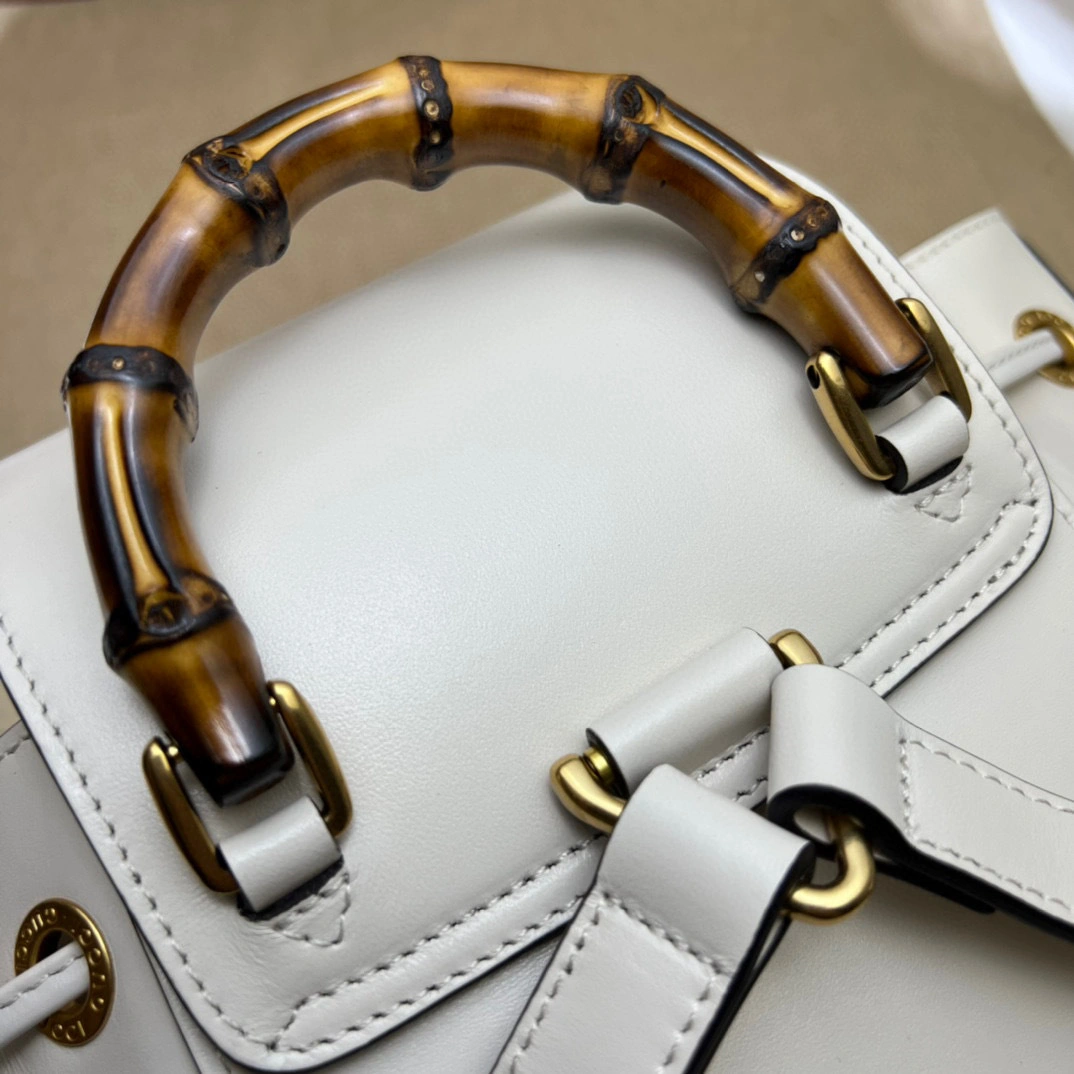 MOMO- high quality version 702101-UZY0T-9022 item：C-B063A1223C
