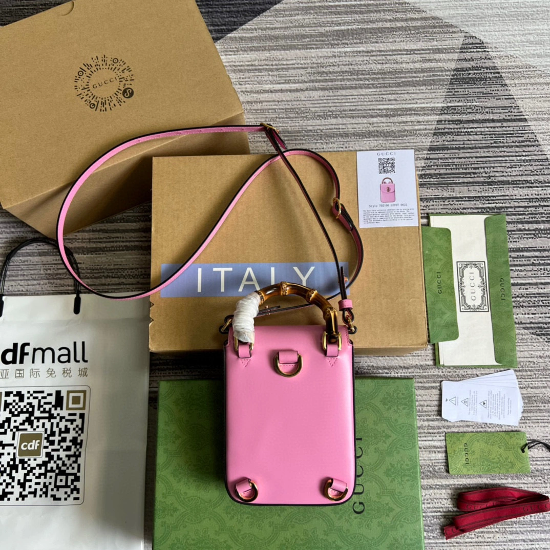 MOMO- high quality version 702106-UZY0T-5814 item：C-B000A1216C