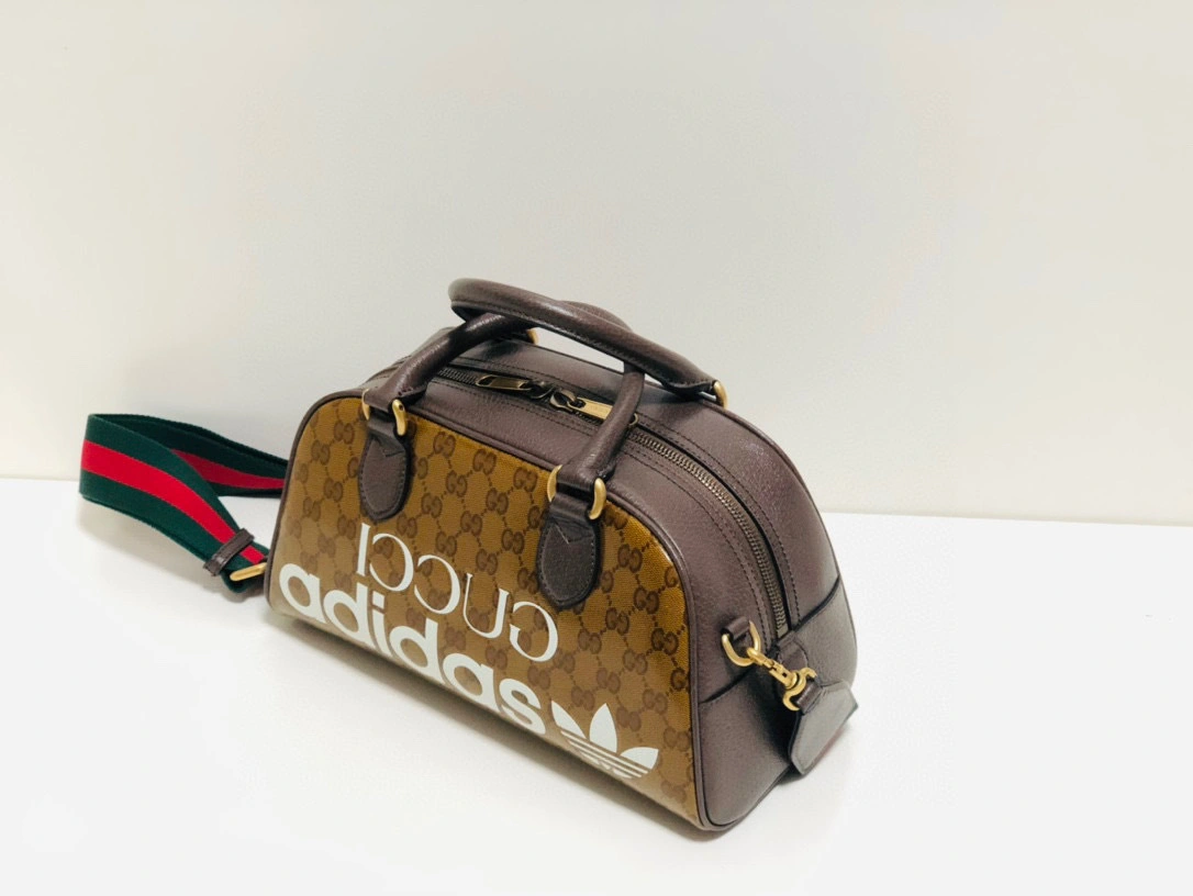 MOMO- high quality version 702397-UVSFT-7268 item：B-B063J1702C