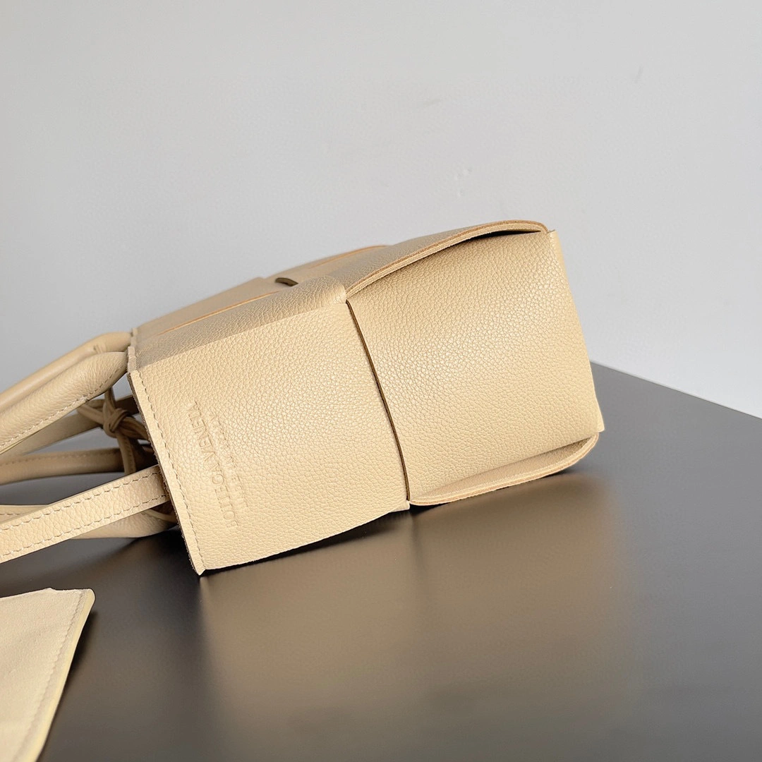 MOMO- high quality version 709337VCP119776 Tote item：B-B598J1604C