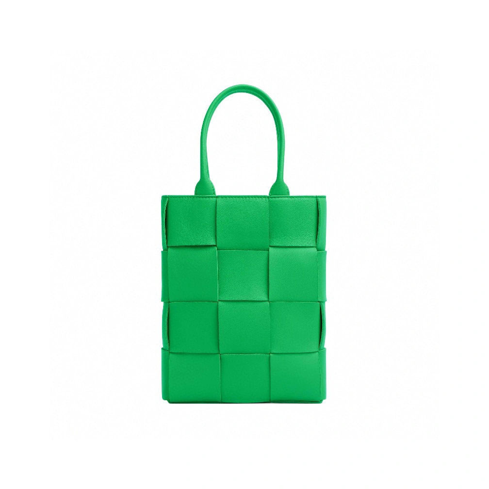 MOMO- high quality version 709341VMAY13722 mini item：B-B063H2425C