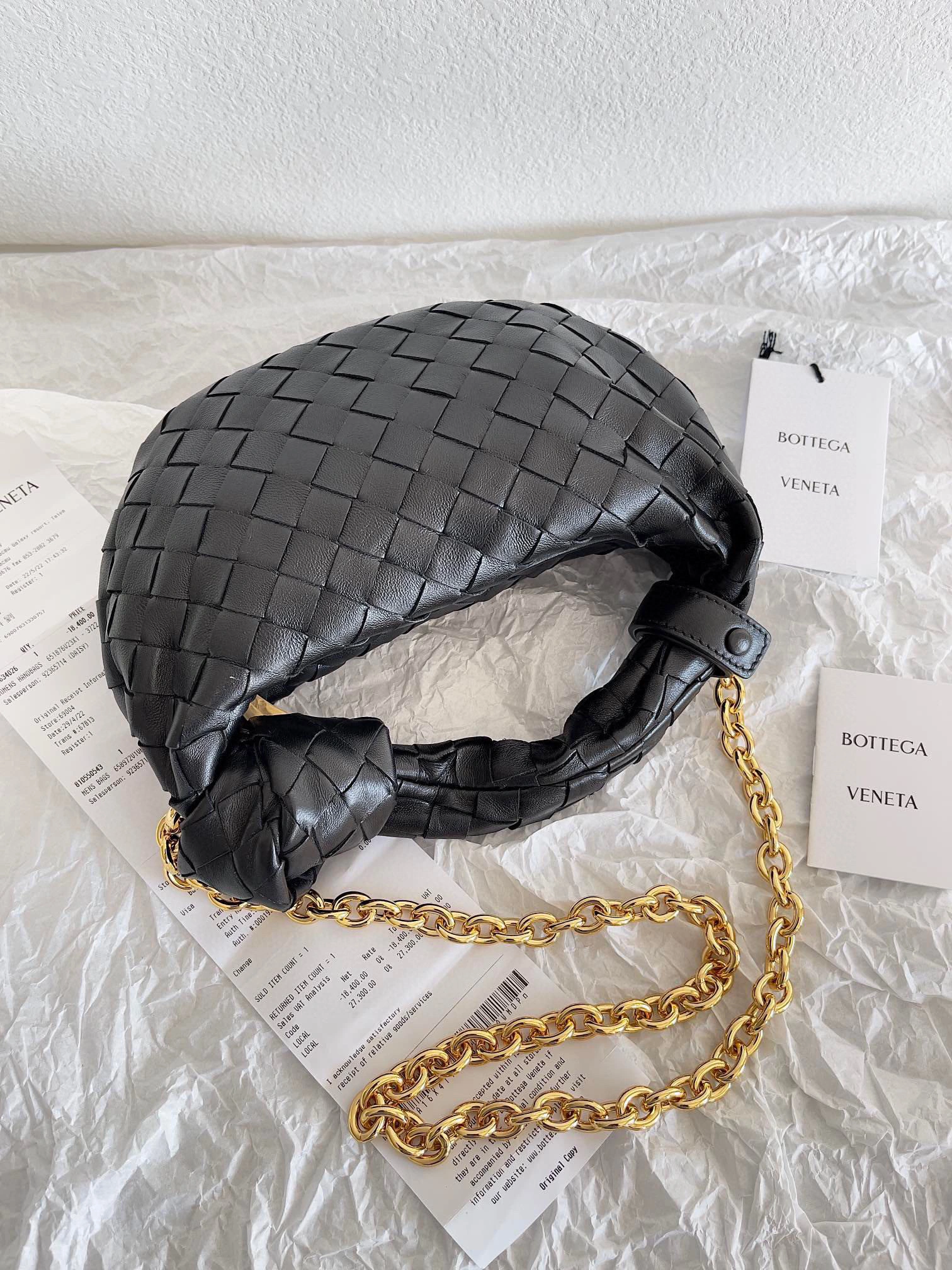 MOMO- high quality version 709562VCPP18425 item：B-B063H2501C