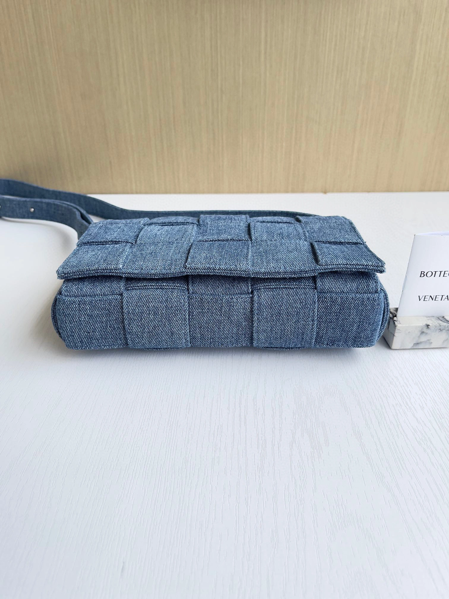 MOMO- high quality version 710188V2A014948 item：B-B063J2216C
