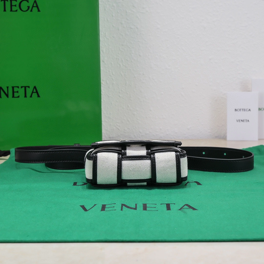 MOMO- high quality version 714618VMBN39811 cassette mini item：B-B564H2709C