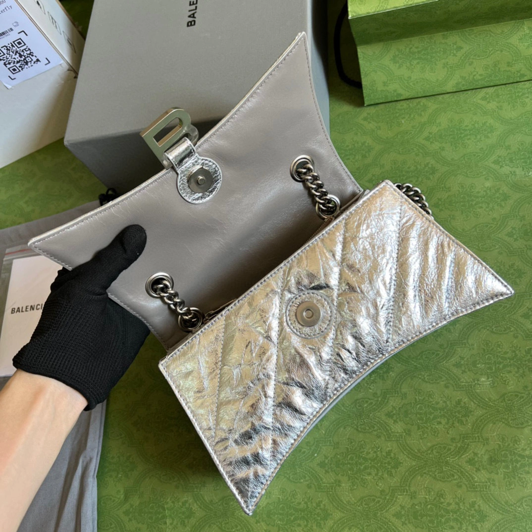 MOMO- high quality version 716351210IW8110 —Crush item：B-B000K0808C