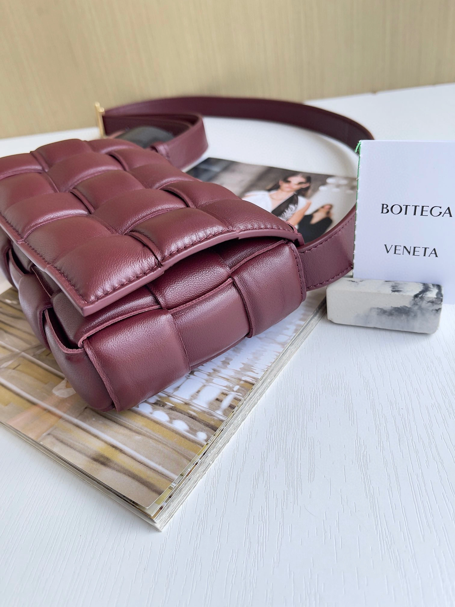 MOMO- high quality version 717506VCQR12247 Padded Cassette item：B-B063J2217C