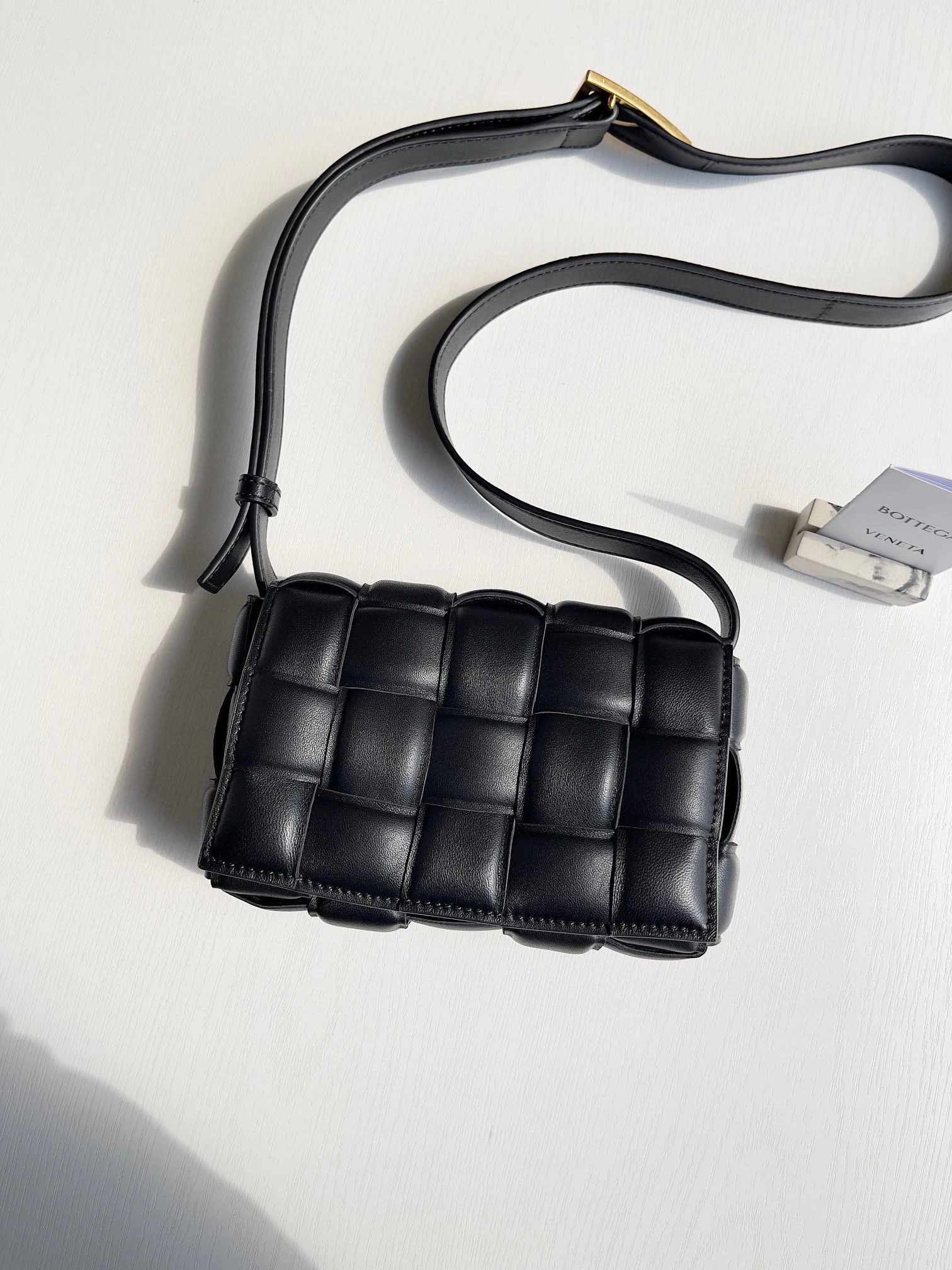 MOMO- high quality version 717506VCQR18425 Padded Cassette item：B-B063J2218C
