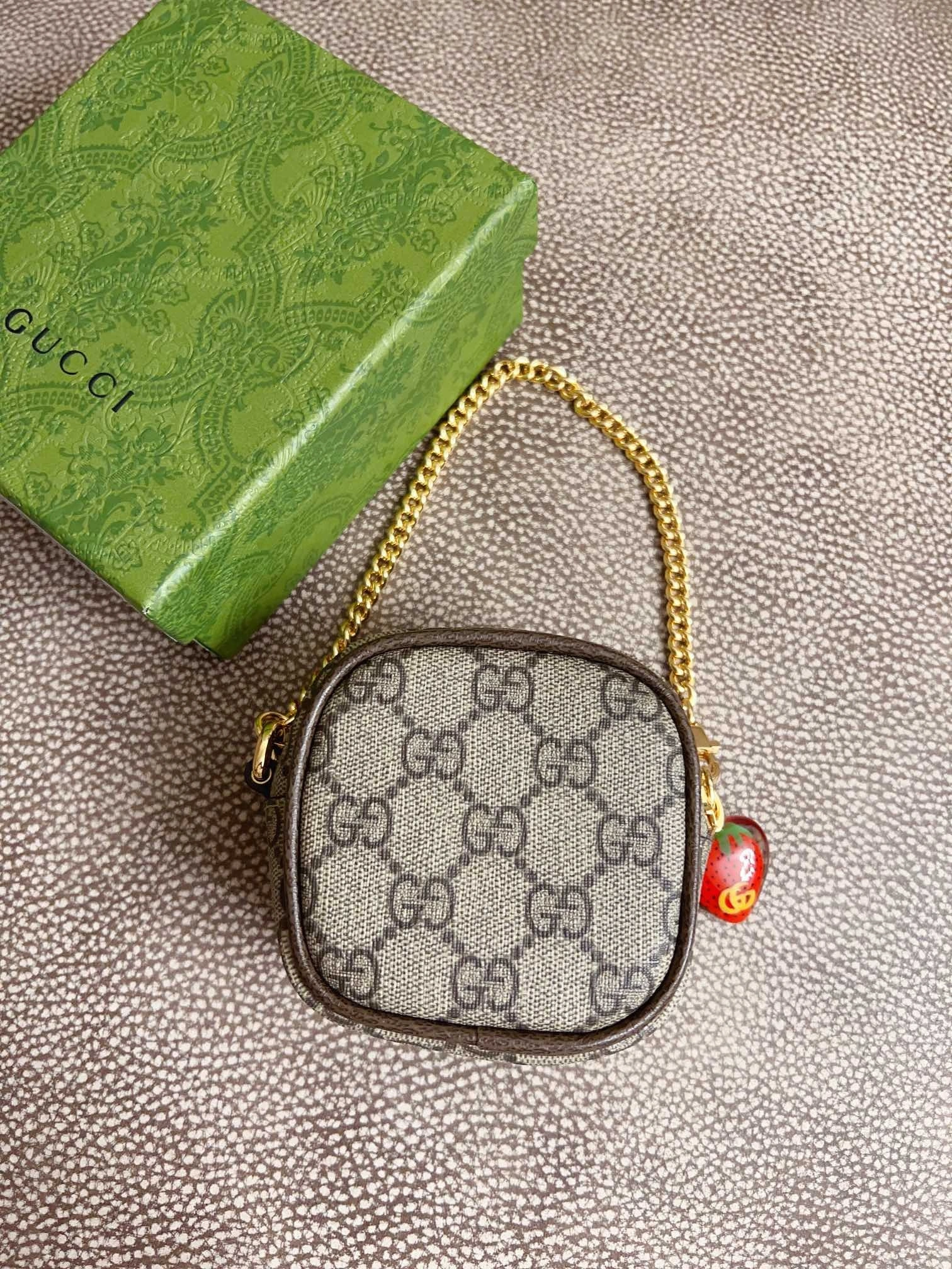MOMO- high quality version 726252-UIQAG-9870 mini item：C-B000C1914C
