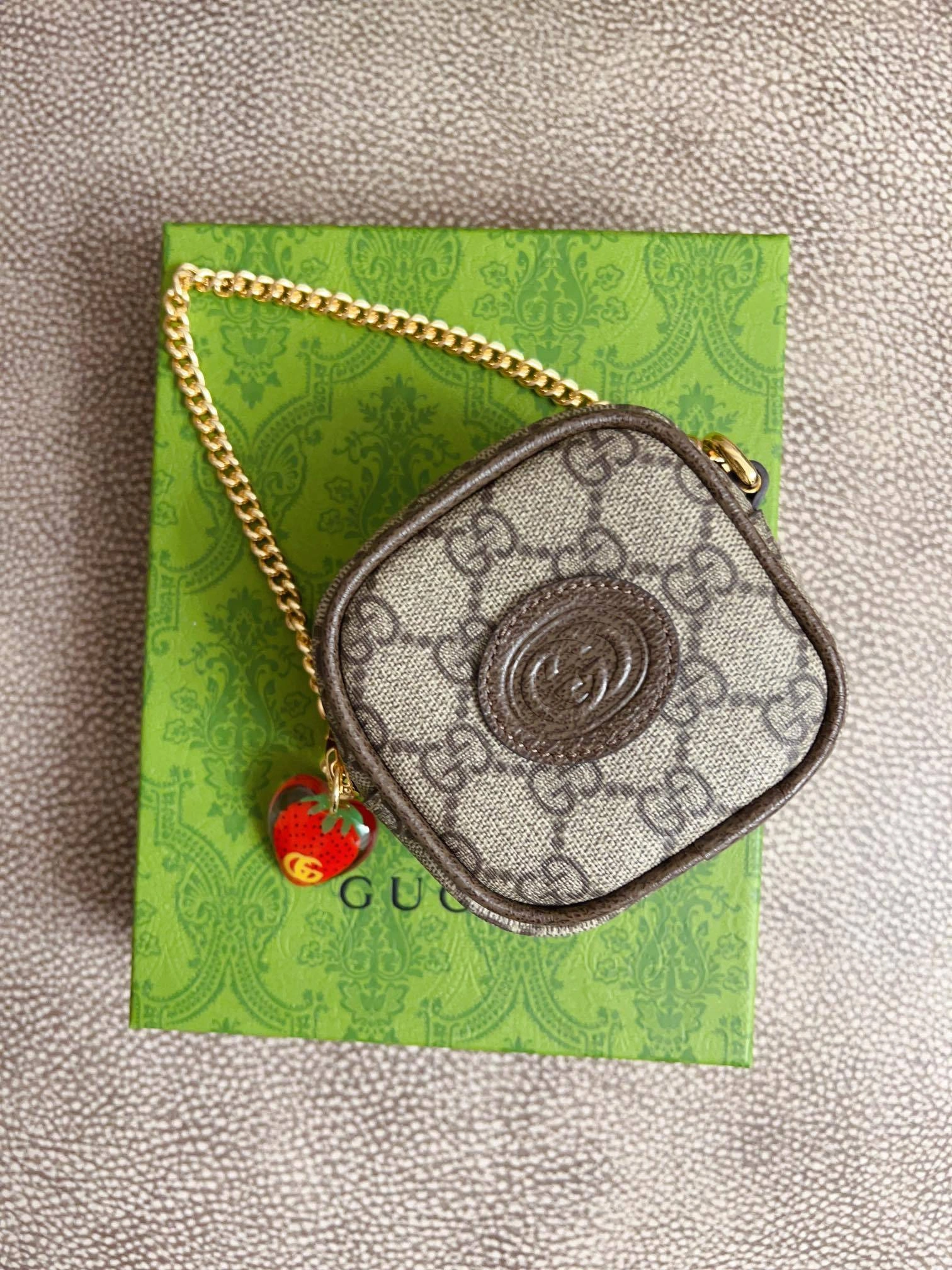 MOMO- high quality version 726252-UIQAG-9870 mini item：C-B000C1914C