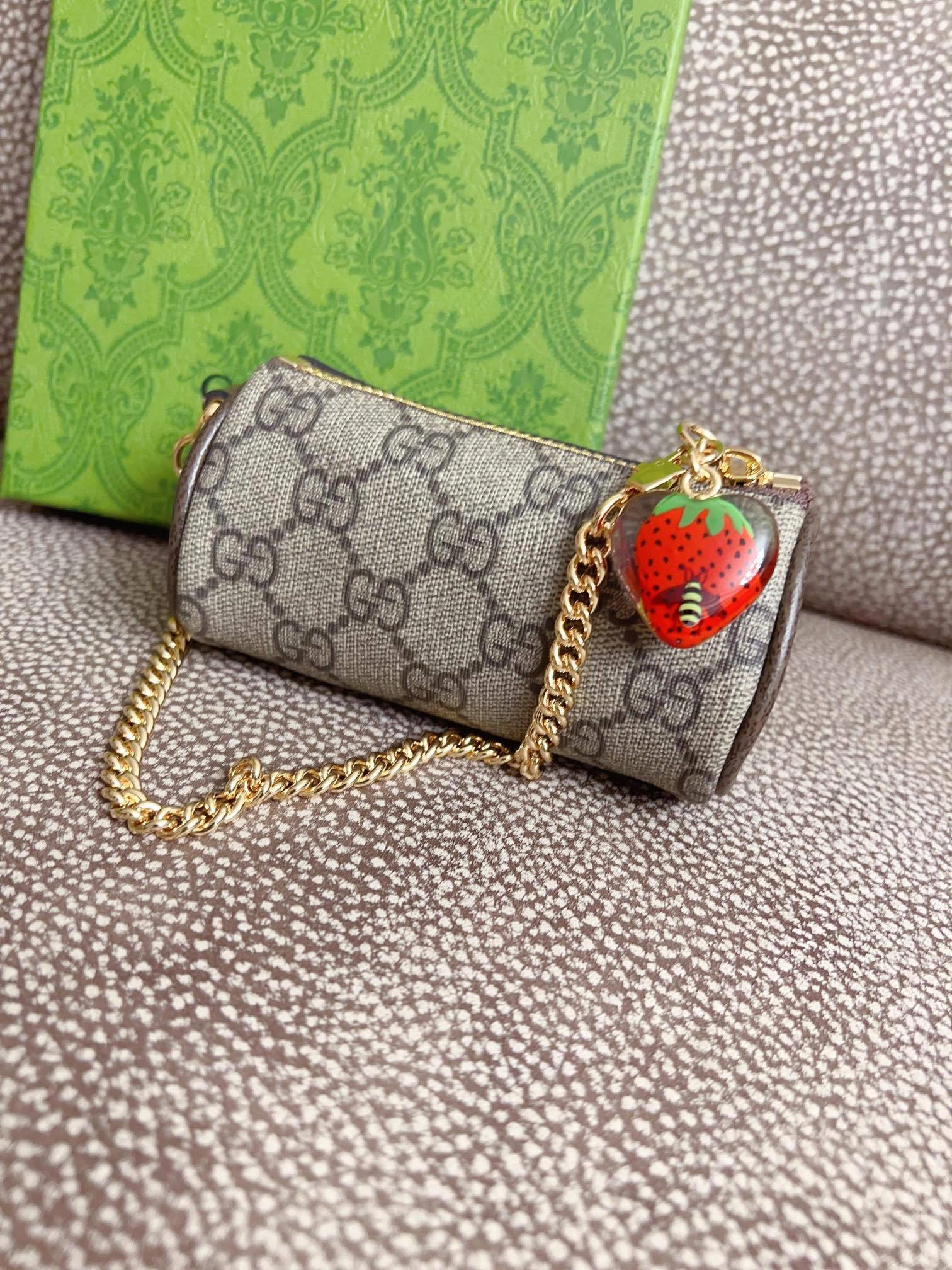 MOMO- high quality version 726253-FABD5-9870 mini item：C-B000C1912C