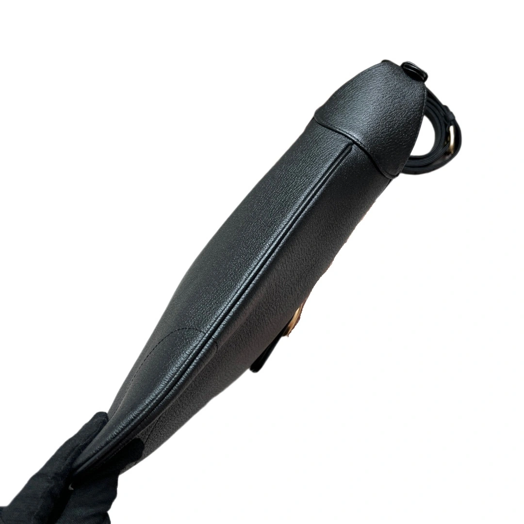 MOMO- high quality version 726322-AAA9F-1000 item：C-B000C1610C