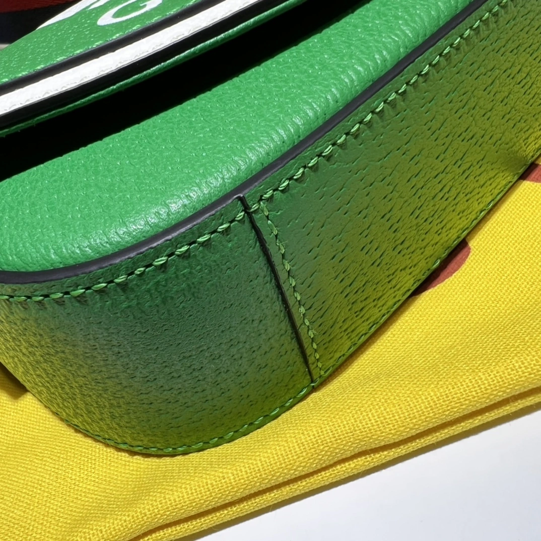 MOMO- high quality version 727791-AAA8H-3746 item：C-B063C2730C
