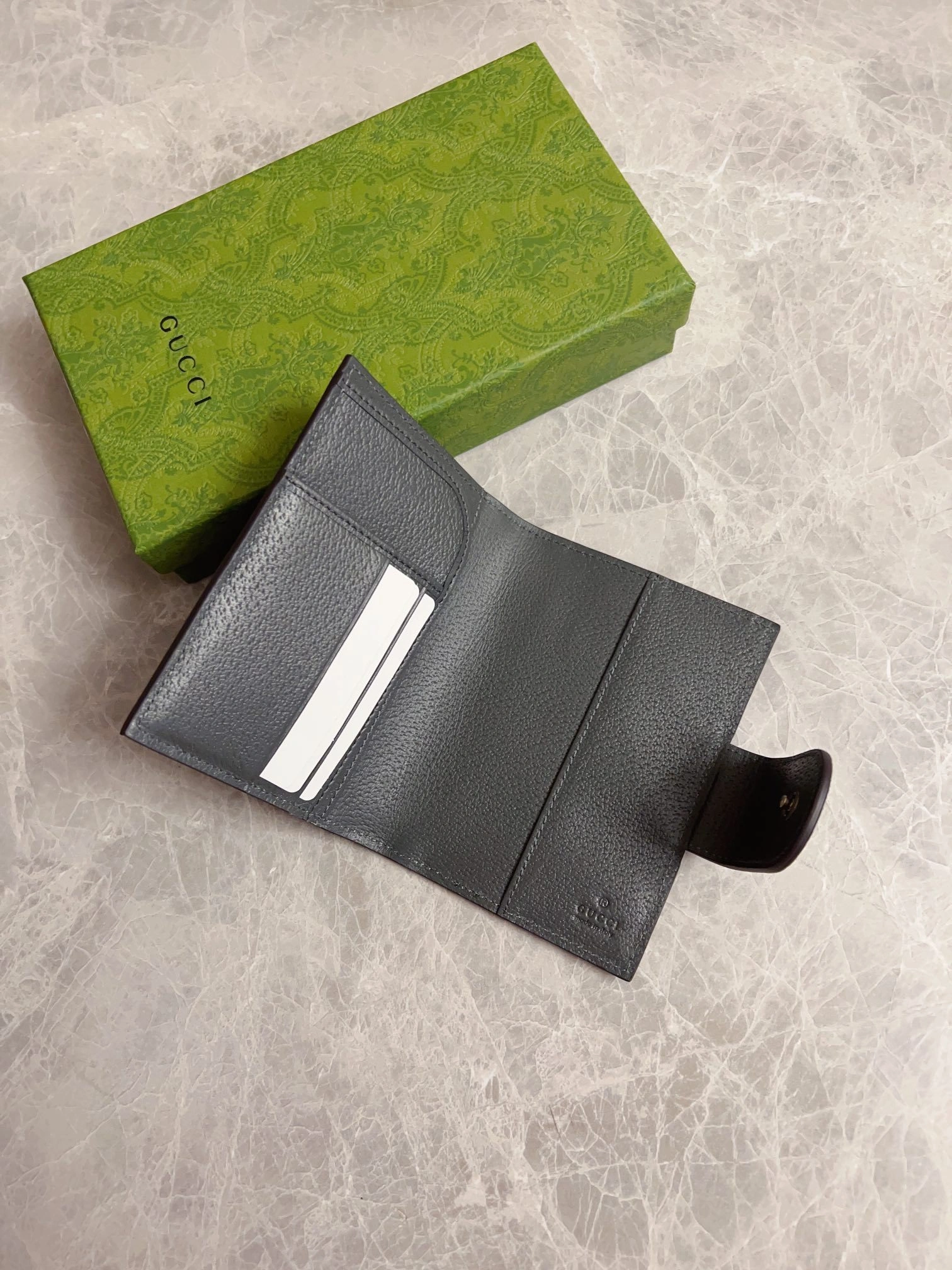 MOMO- high quality version 732755-UULBN-1244 phidia item：C-B000C2306C
