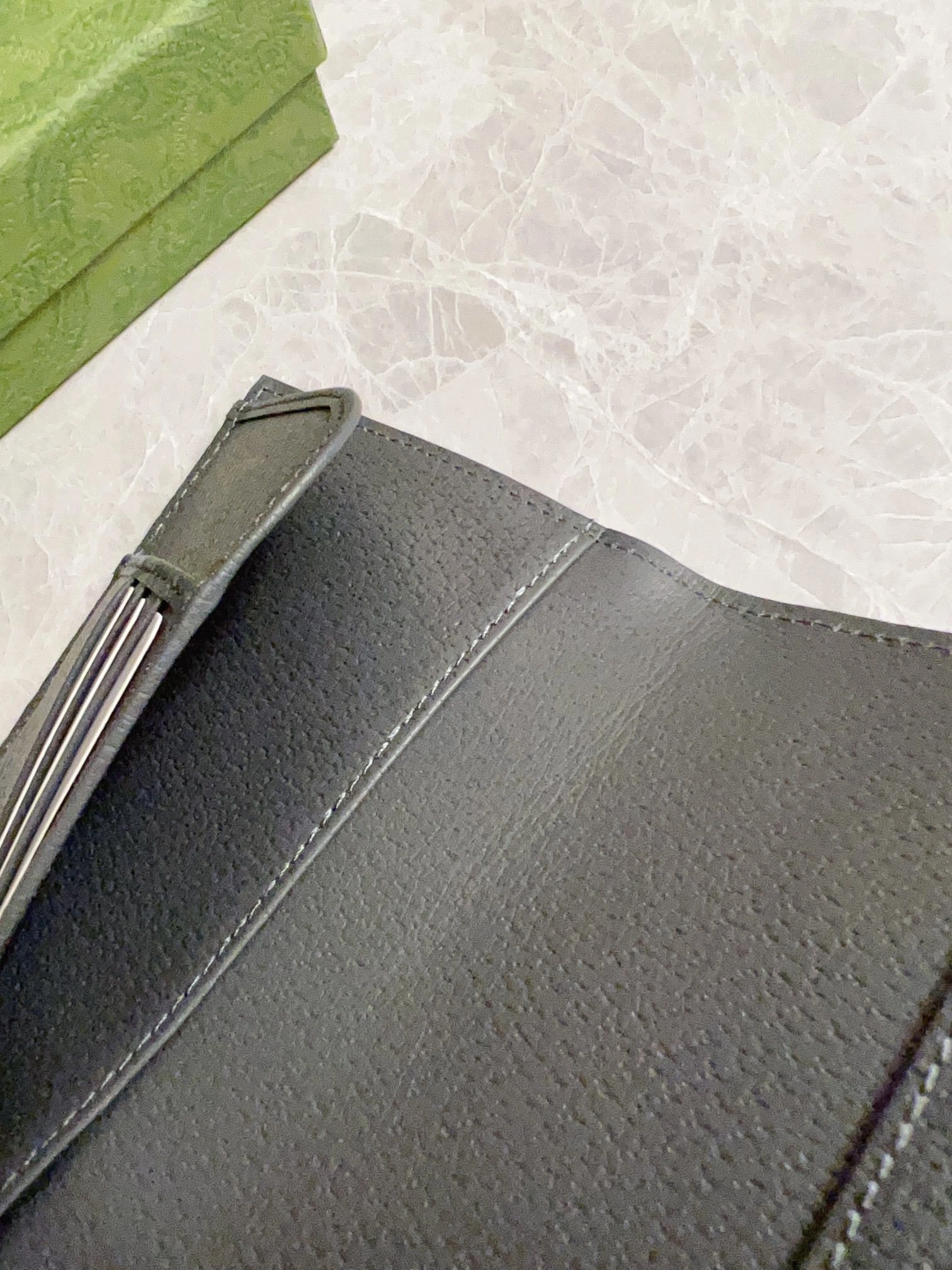 MOMO- high quality version 732755-UULBN-1244 phidia item：C-B000C2306C