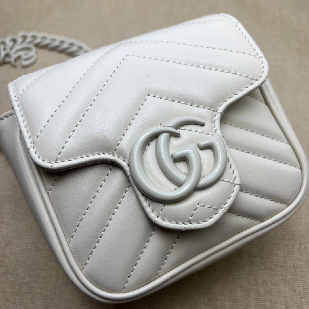 MOMO- high quality version 739599-AABZL-9022 item：C-B063C2109C