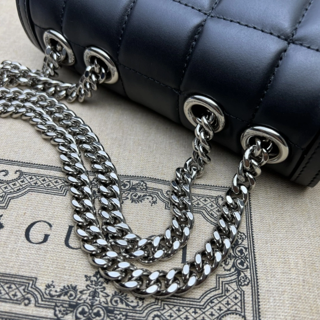 MOMO- high quality version 741457-AAB7A-1000 item：C-B063C2735C