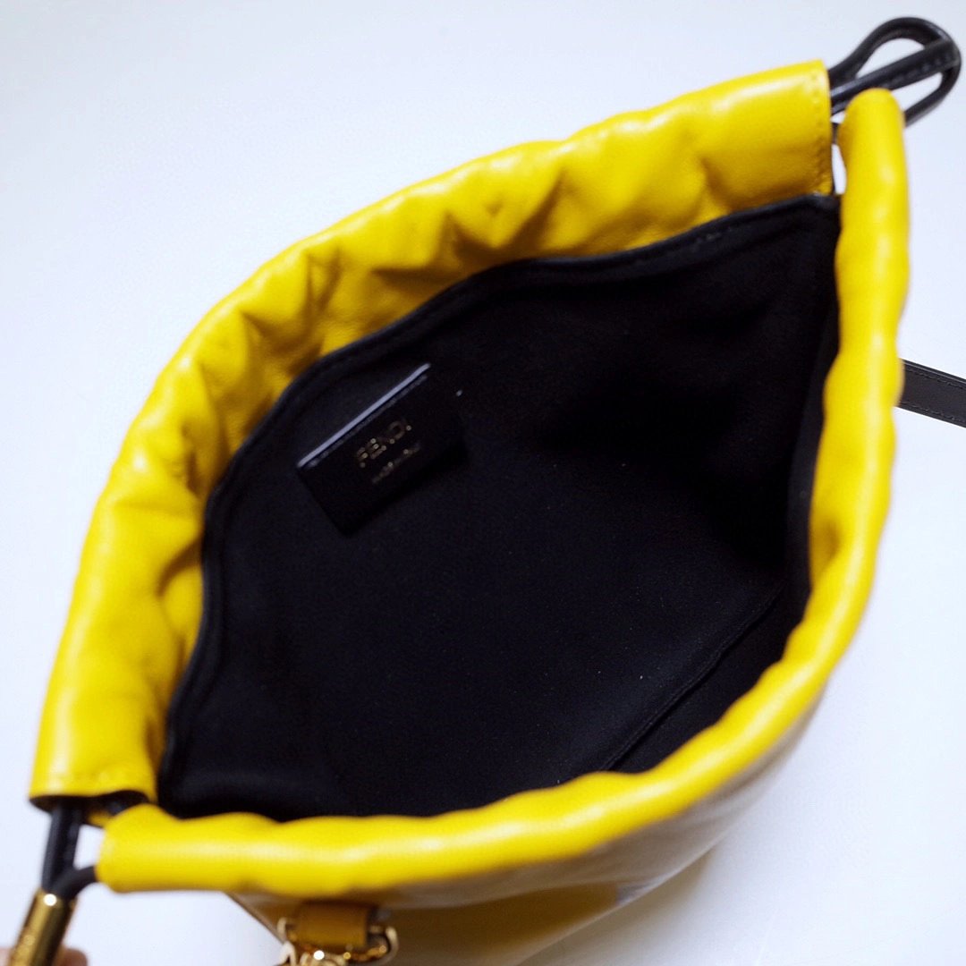 MOMO- high quality version 7VA510ADM9F0V3C item：B-B000H0306C