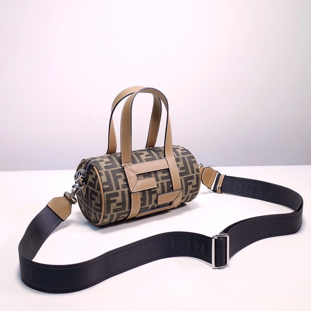 MOMO- high quality version 7VA570A9ZLF1HRM item：B-B000H1408C