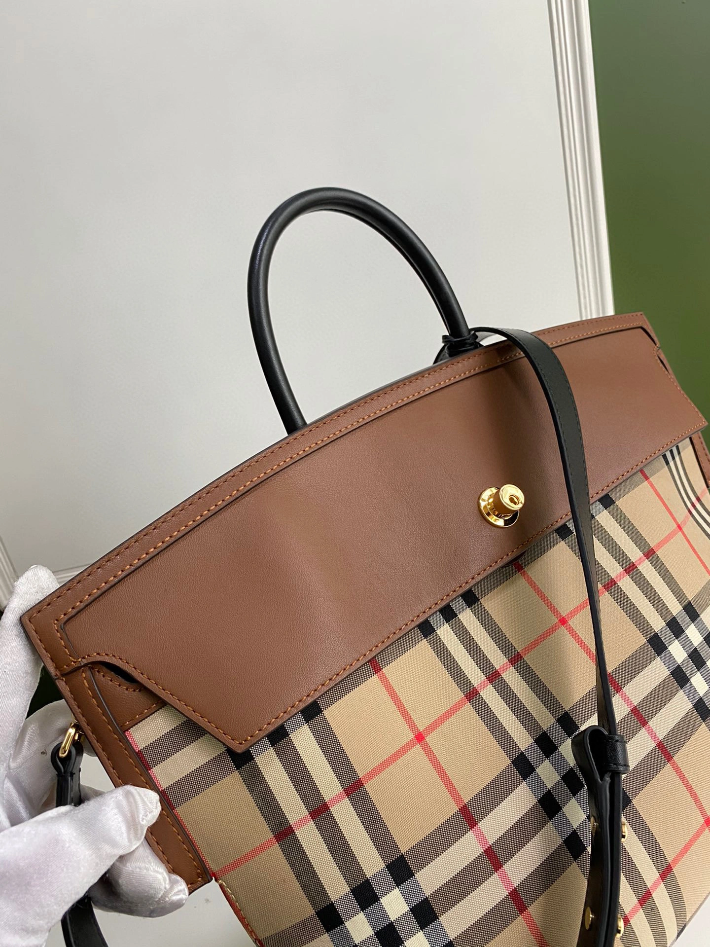MOMO- high quality version 80230191 Society item：C-B000A1104C
