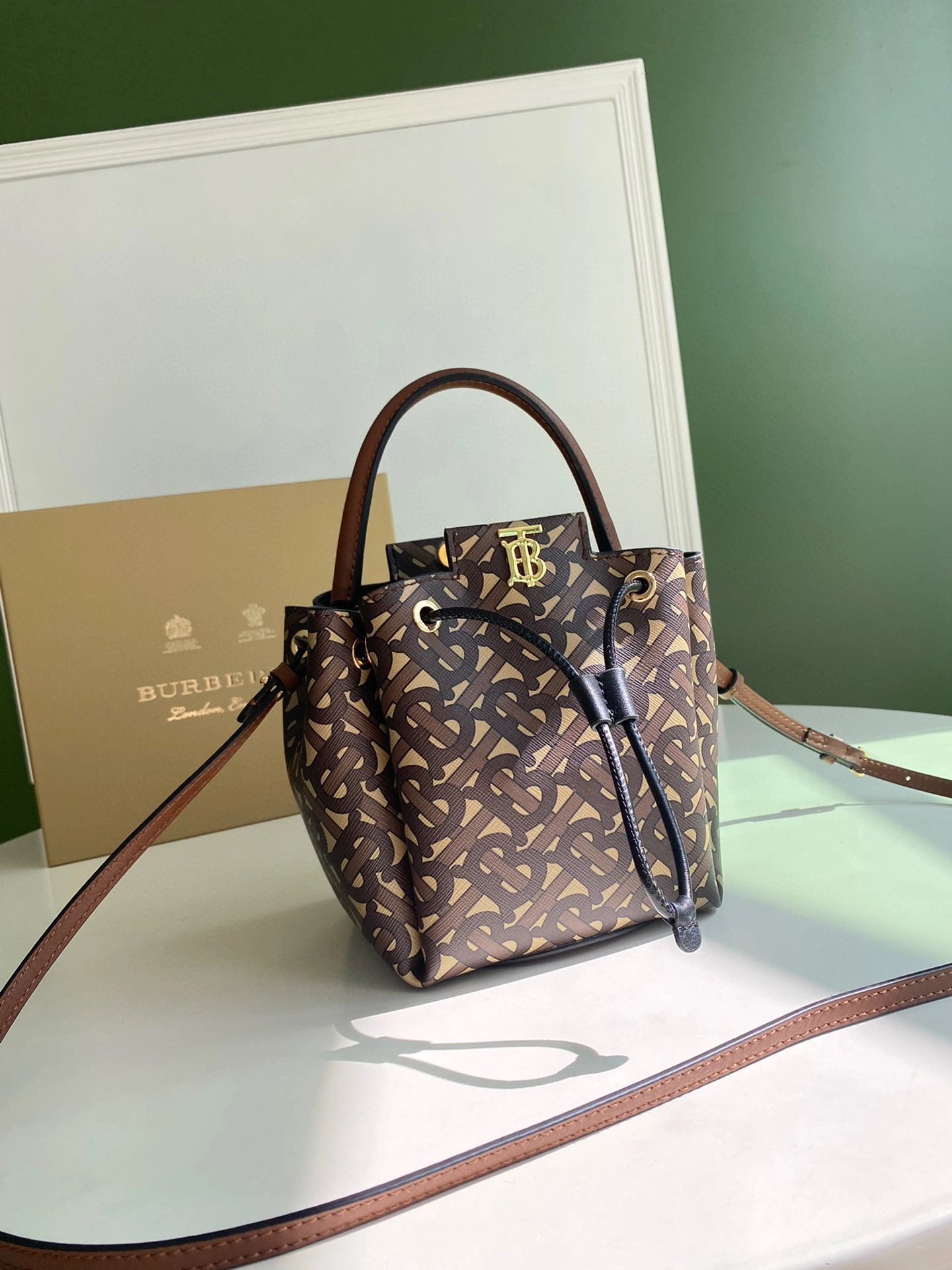 MOMO- high quality version 8031654 item：C-B000A1204C