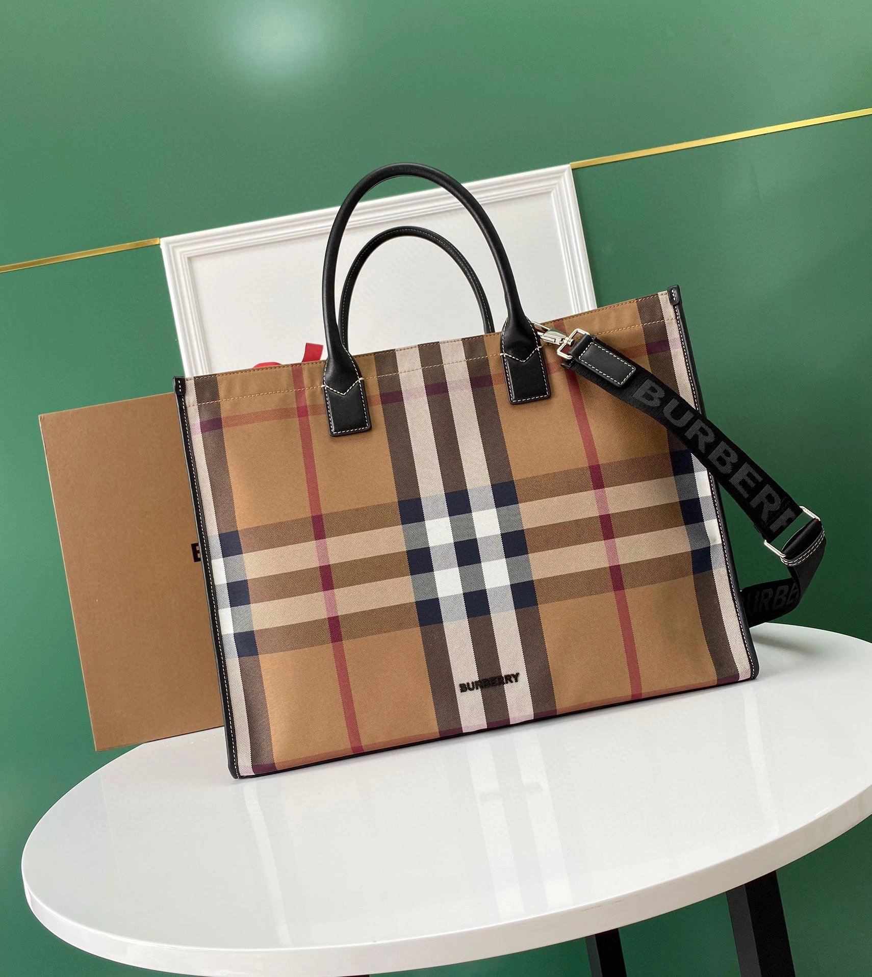 MOMO- high quality version 80418941 cowhide item：C-B000B0207C