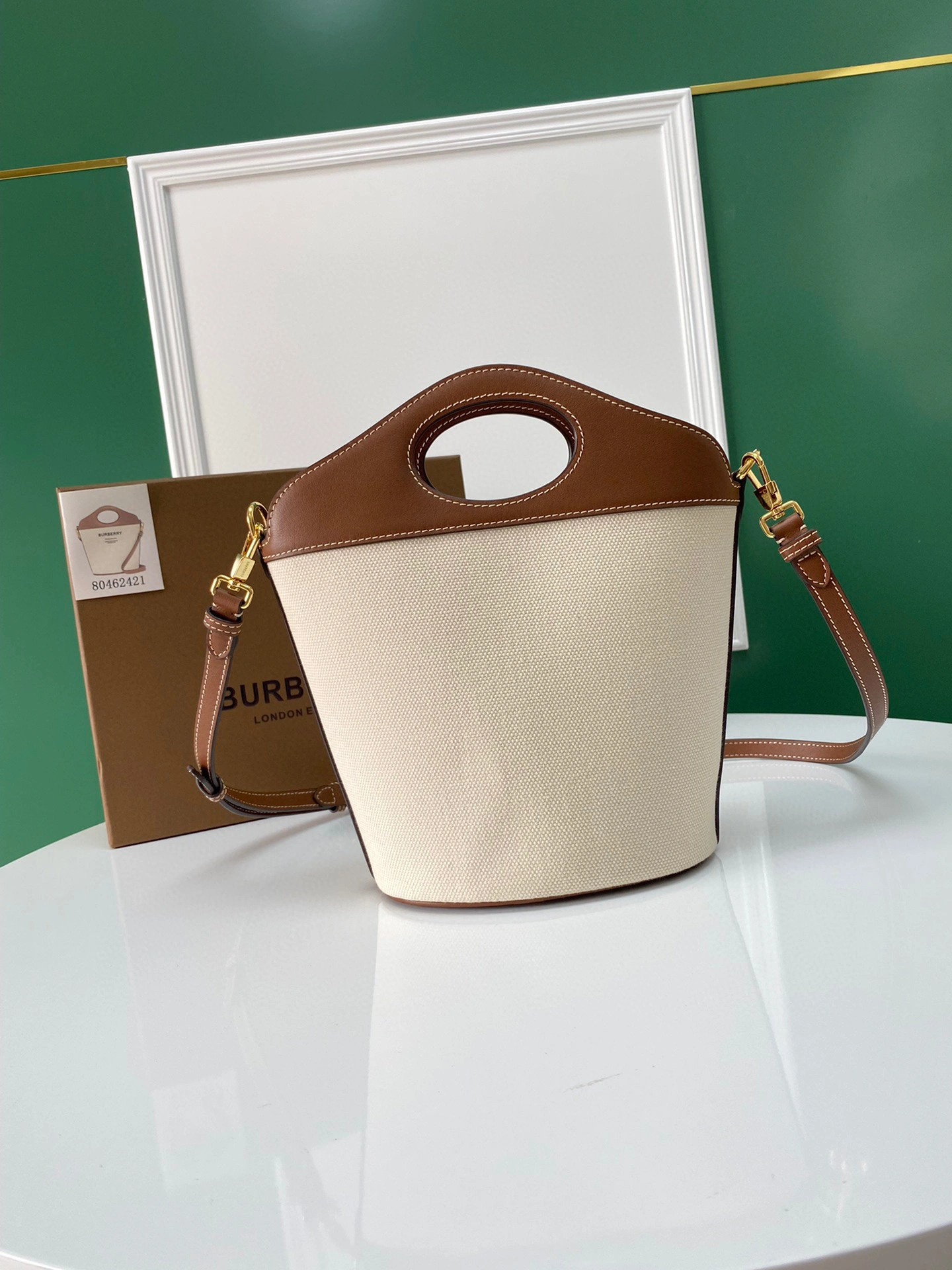 MOMO- high quality version 80462421 Bucket Pocket item：B-B000I1611C