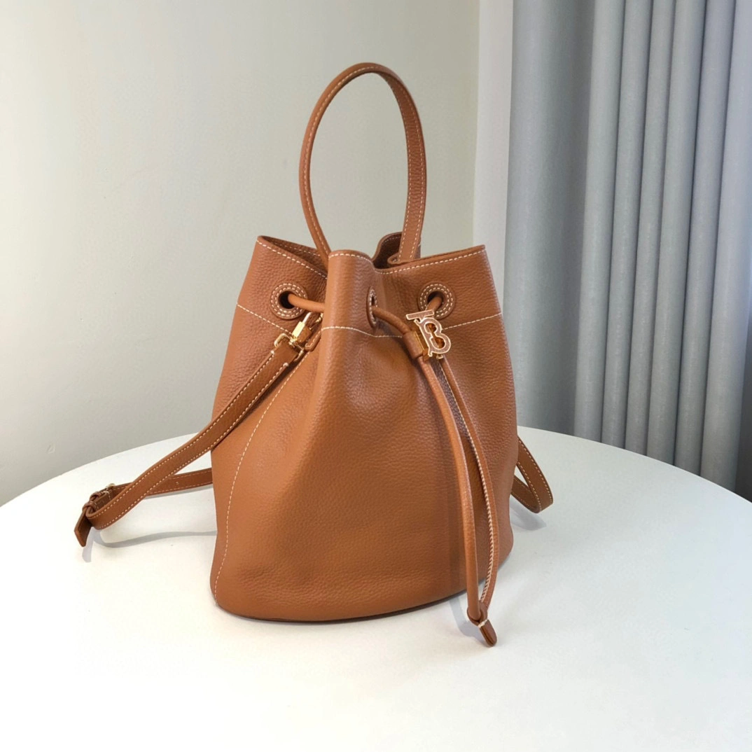 MOMO- high quality version 80556921 item：B-B247H2520C