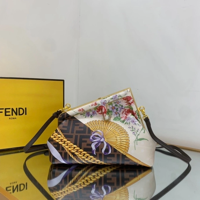 MOMO- high quality version 8BP129-AJQD-F1I0A First item：C-B063B0904C