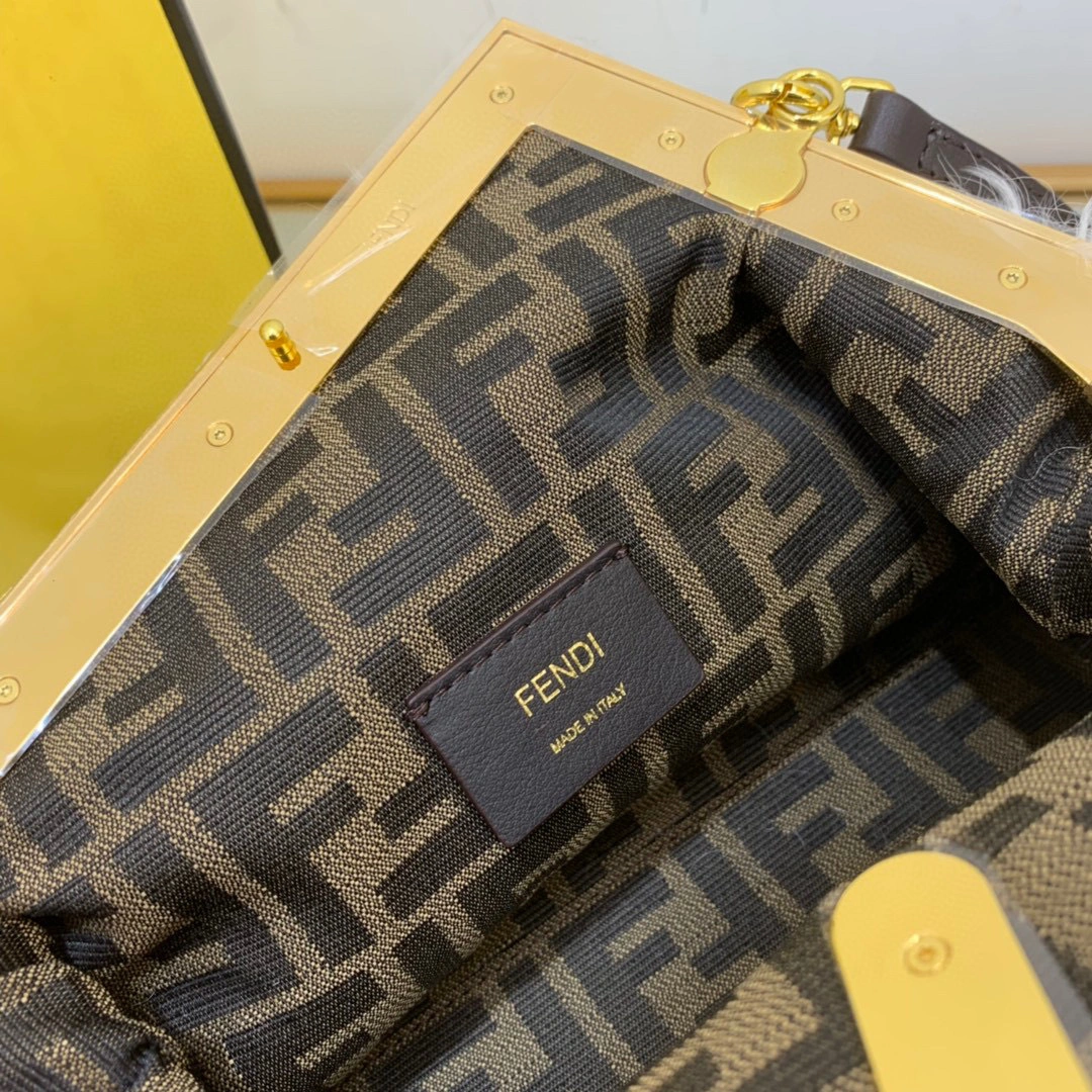 MOMO- high quality version 8BP129ALG2F1J46 First item：B-B063L0813C