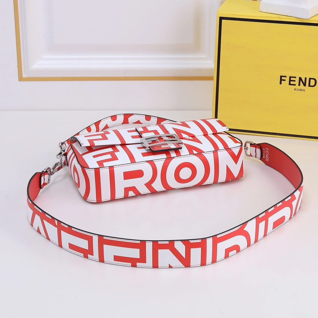 MOMO- high quality version 8BR600-AMWQ-F1KG1 Baguette item：C-B202C2719C