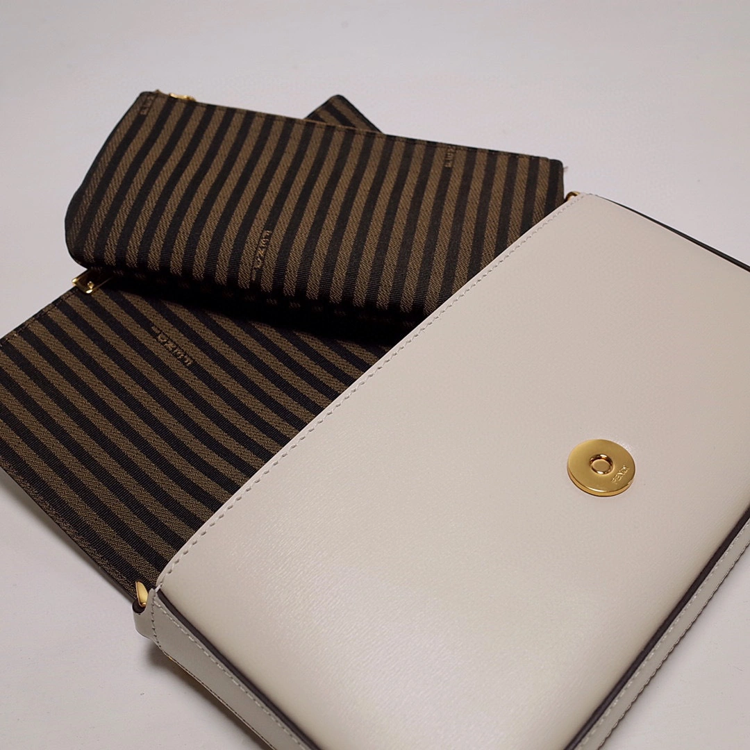 MOMO- high quality version 8BS032-AHM0-F0VWM item：B-B000I2105C