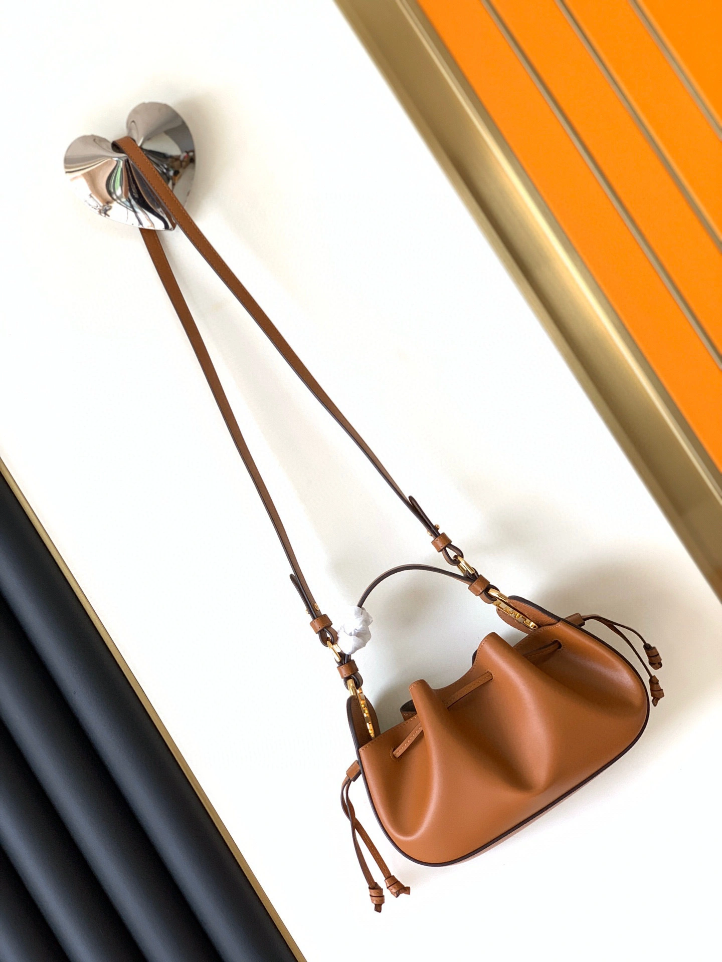 MOMO- high quality version 8BS059-AHWU-F1C6J item：B-B000H0302C