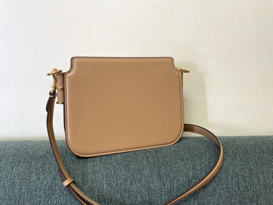 MOMO- high quality version 8BT349-AHK2-F15KR Touch item：C-B063B1315C