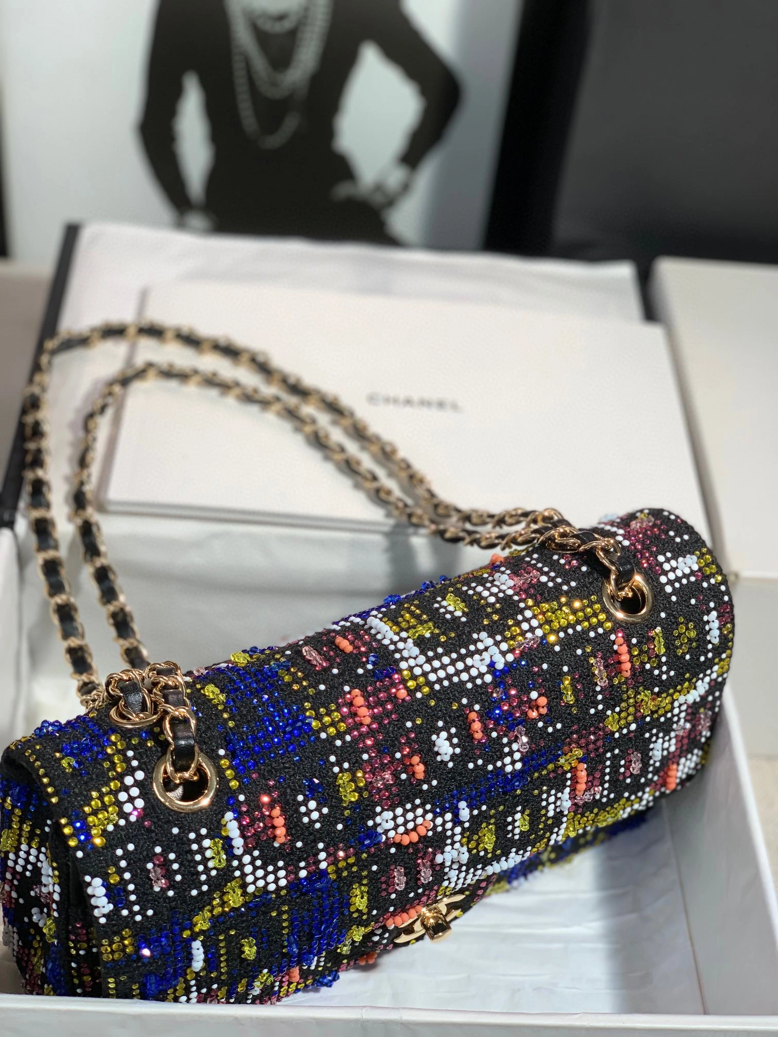 MOMO- high quality version A01112-B08987-NK325 CF item：B-B321J2224C