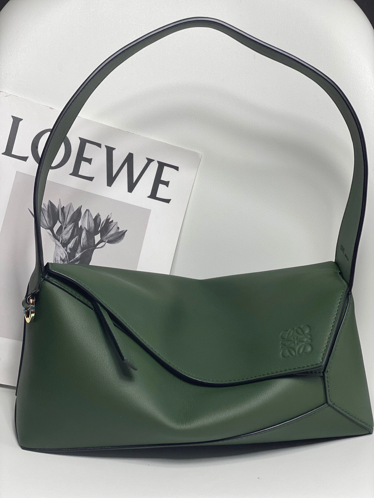 MOMO- high quality version A510J67X01-4429 Puzzle Hobo cowhide item：B-B000J2709C
