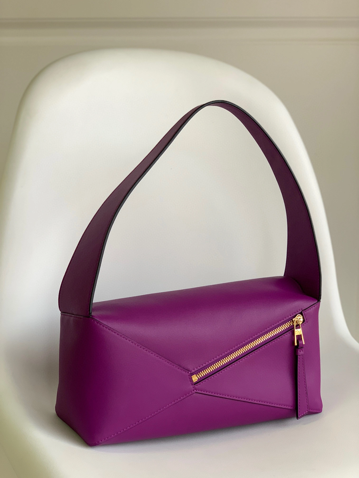 MOMO- high quality version A510J67X01-6450 Puzzle Hobo cowhide item：B-B000J2712C