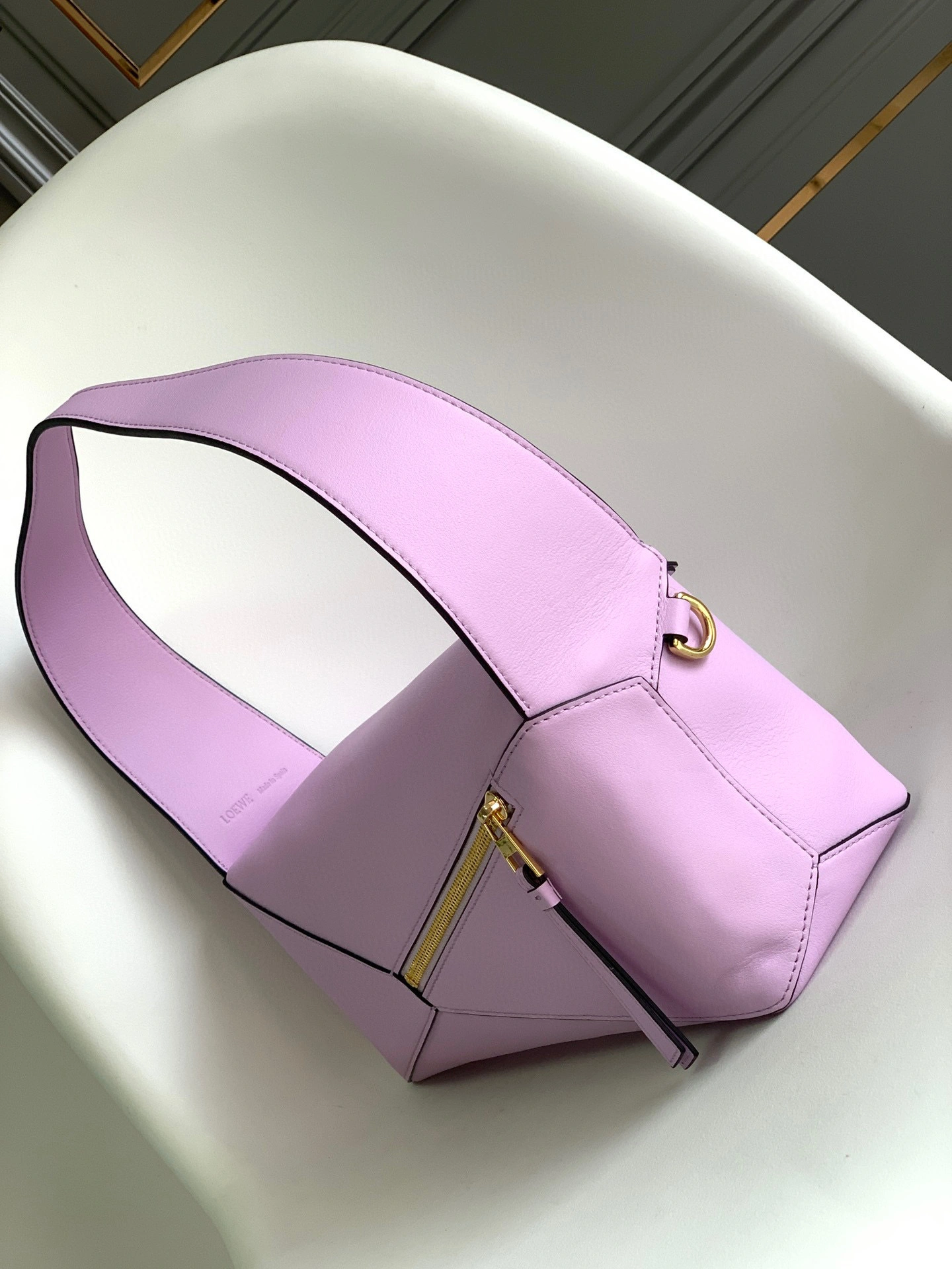 MOMO- high quality version A510J67X01-7062 Puzzle Hobo cowhide item：B-B000J2713C