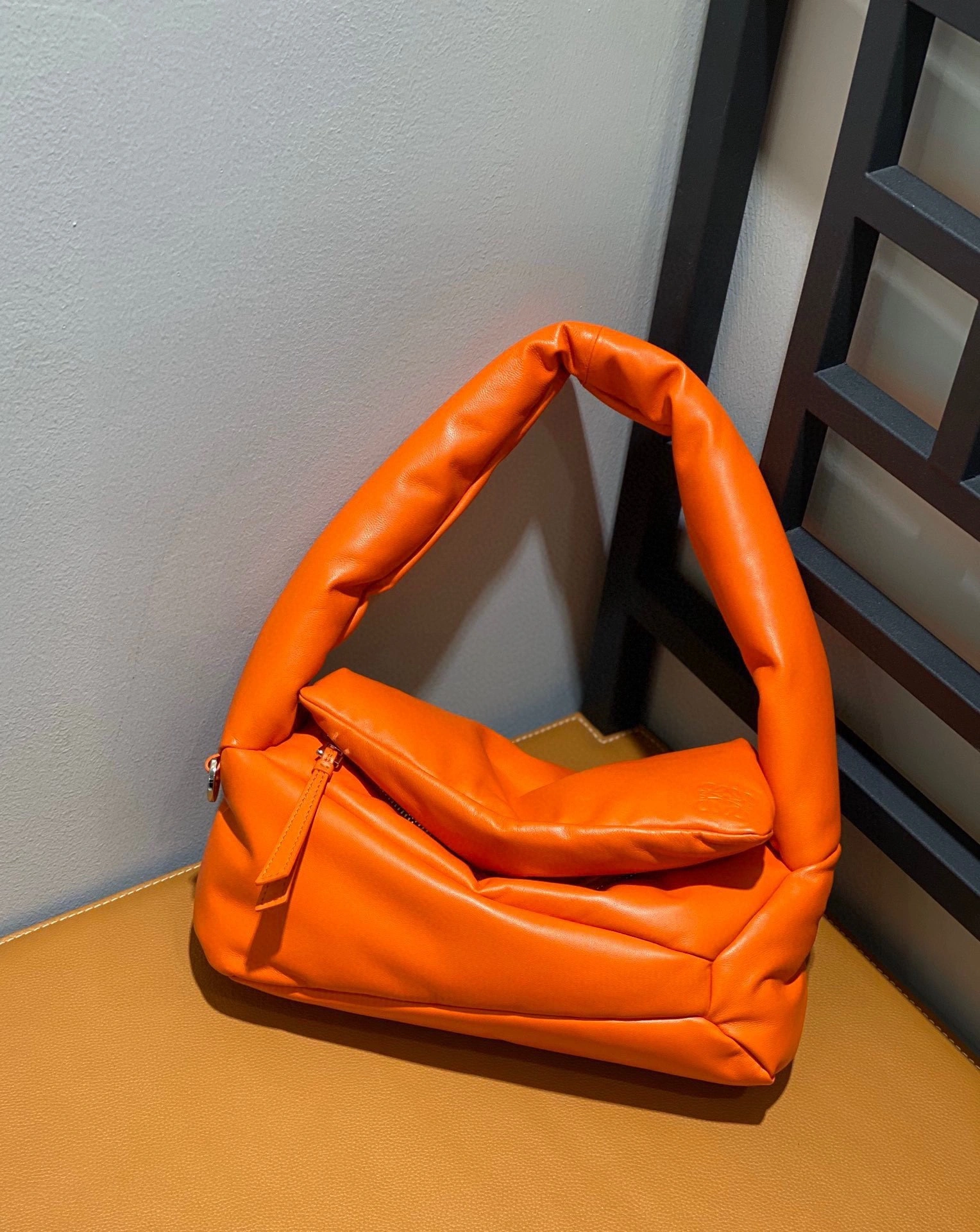 MOMO- high quality version A510J67X13-9100 Hobo item：C-B000C2318C