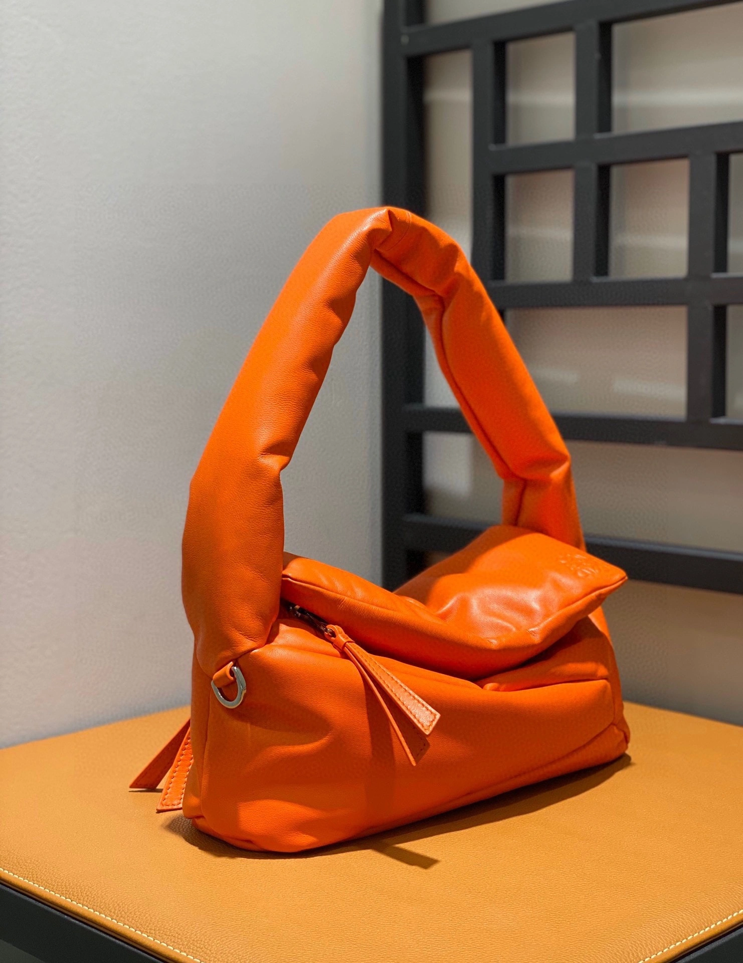 MOMO- high quality version A510J67X13-9100 Hobo item：C-B000C2318C