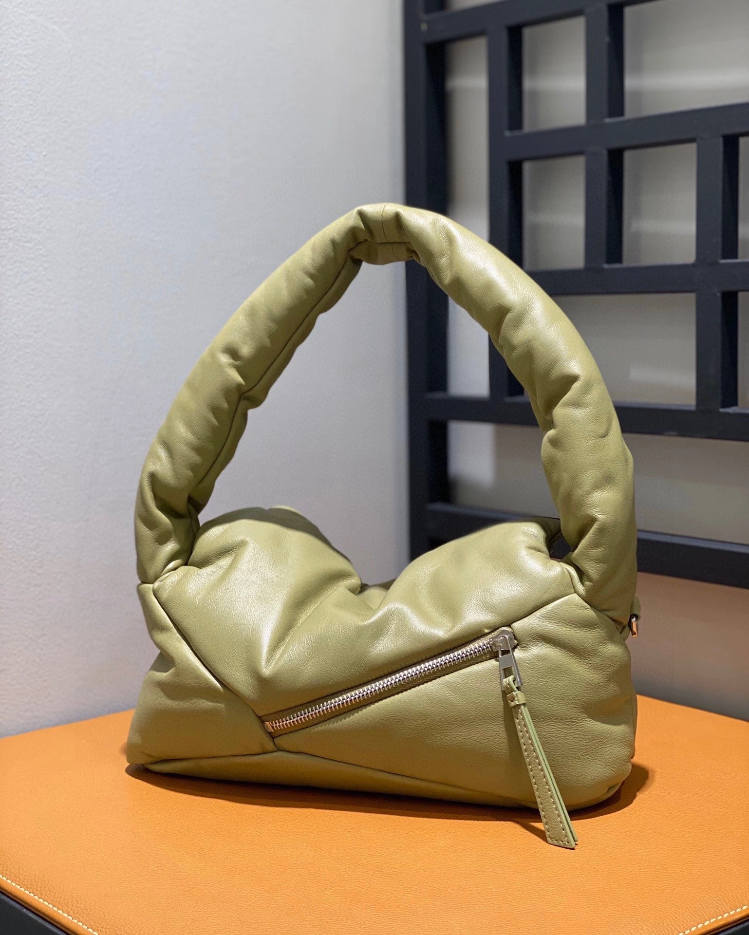 MOMO- high quality version A510J67X13-9584 Hobo item：C-B000C2319C