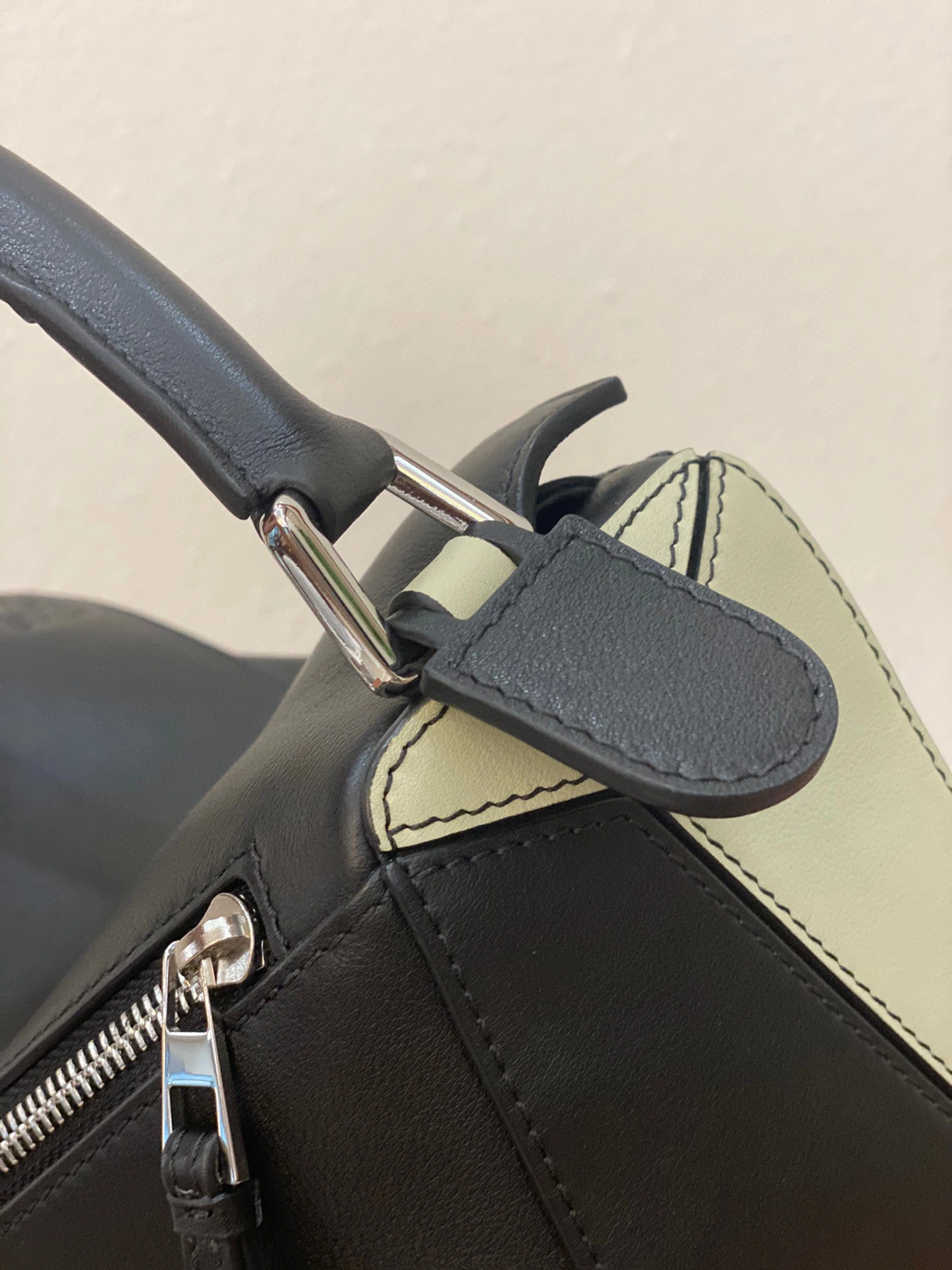 MOMO- high quality version A510S21X55-4271 calfskin item：B-B063I1806C