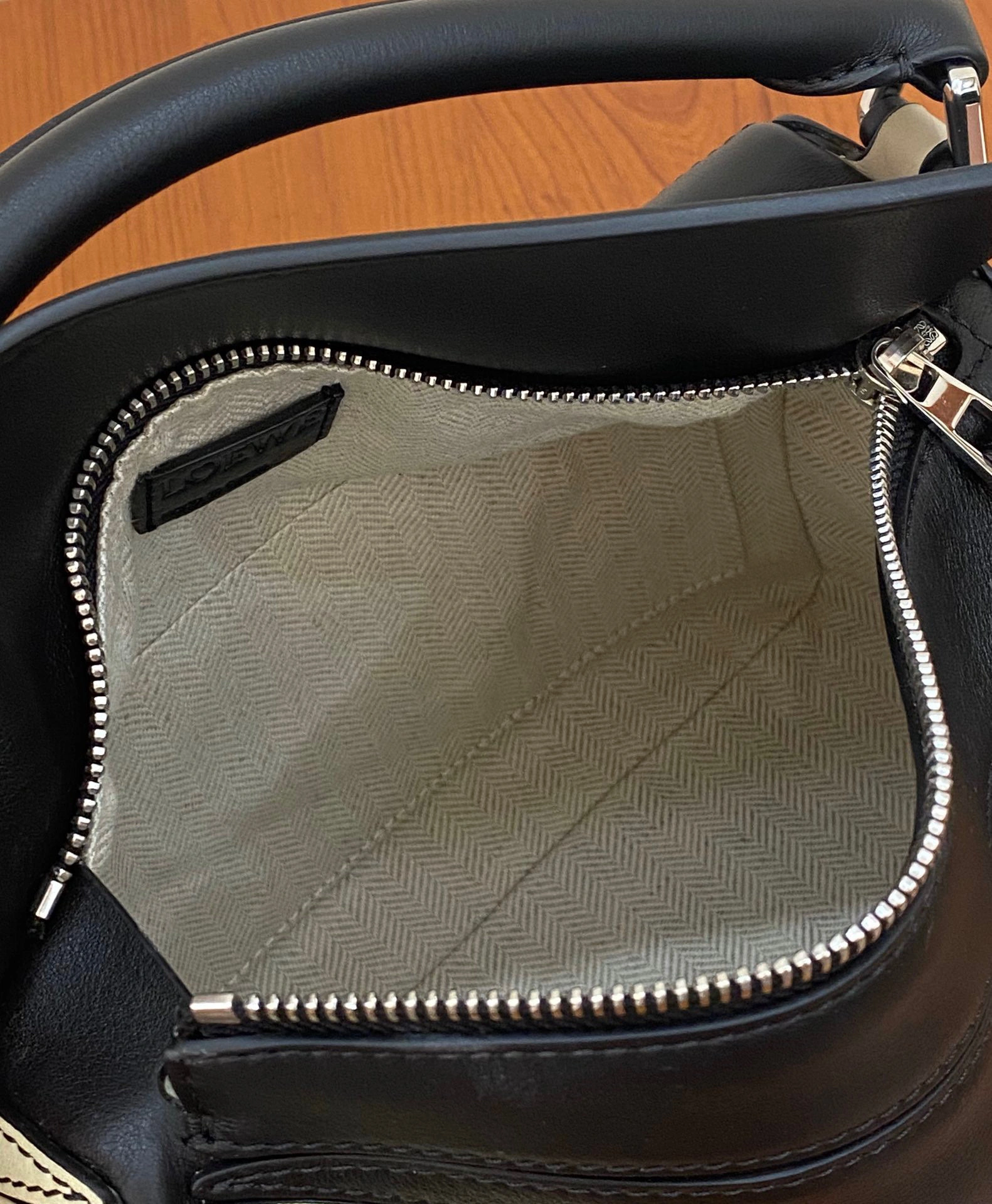 MOMO- high quality version A510S21X55-4271 calfskin item：B-B063I1806C