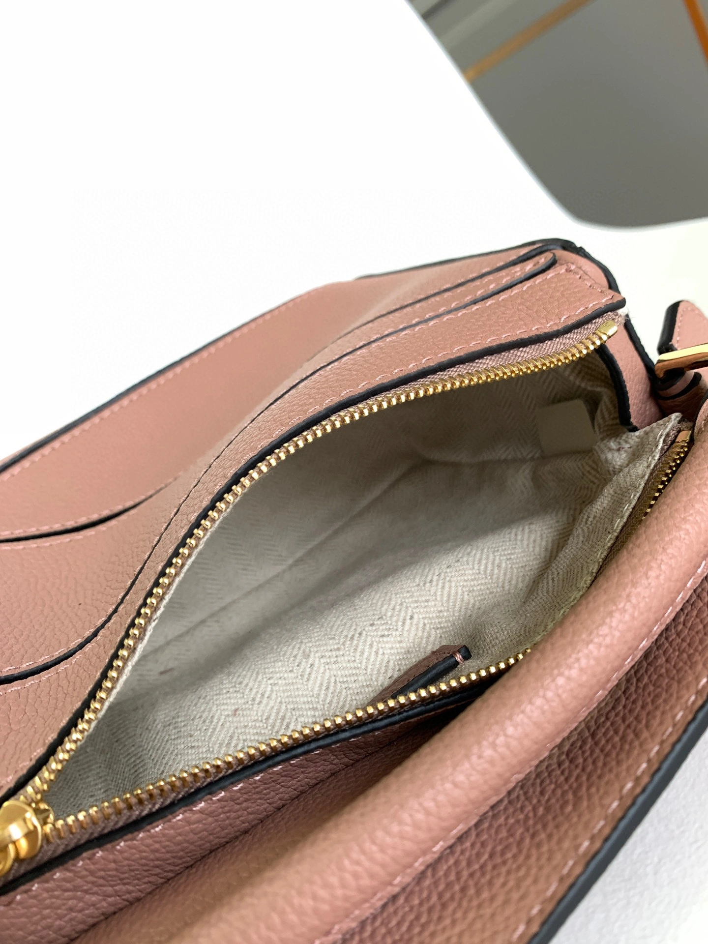 MOMO- high quality version A510U95X37-9068 Puzzle mini calfskin item：B-B000J2717C