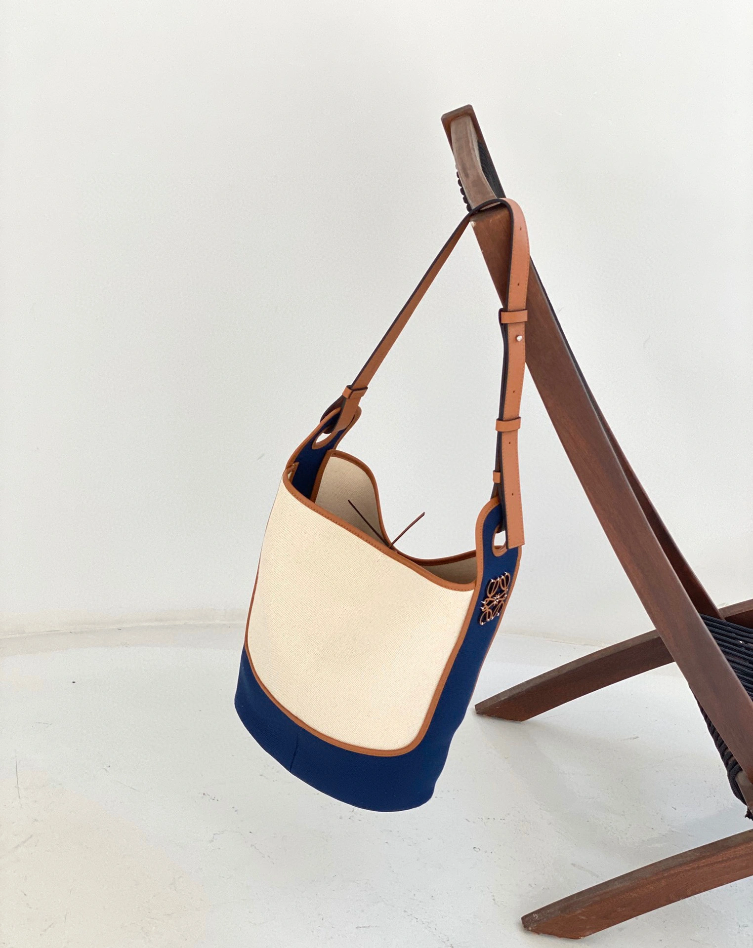 MOMO- high quality version A710W16X02-5409 hobo item：B-B063I1803C