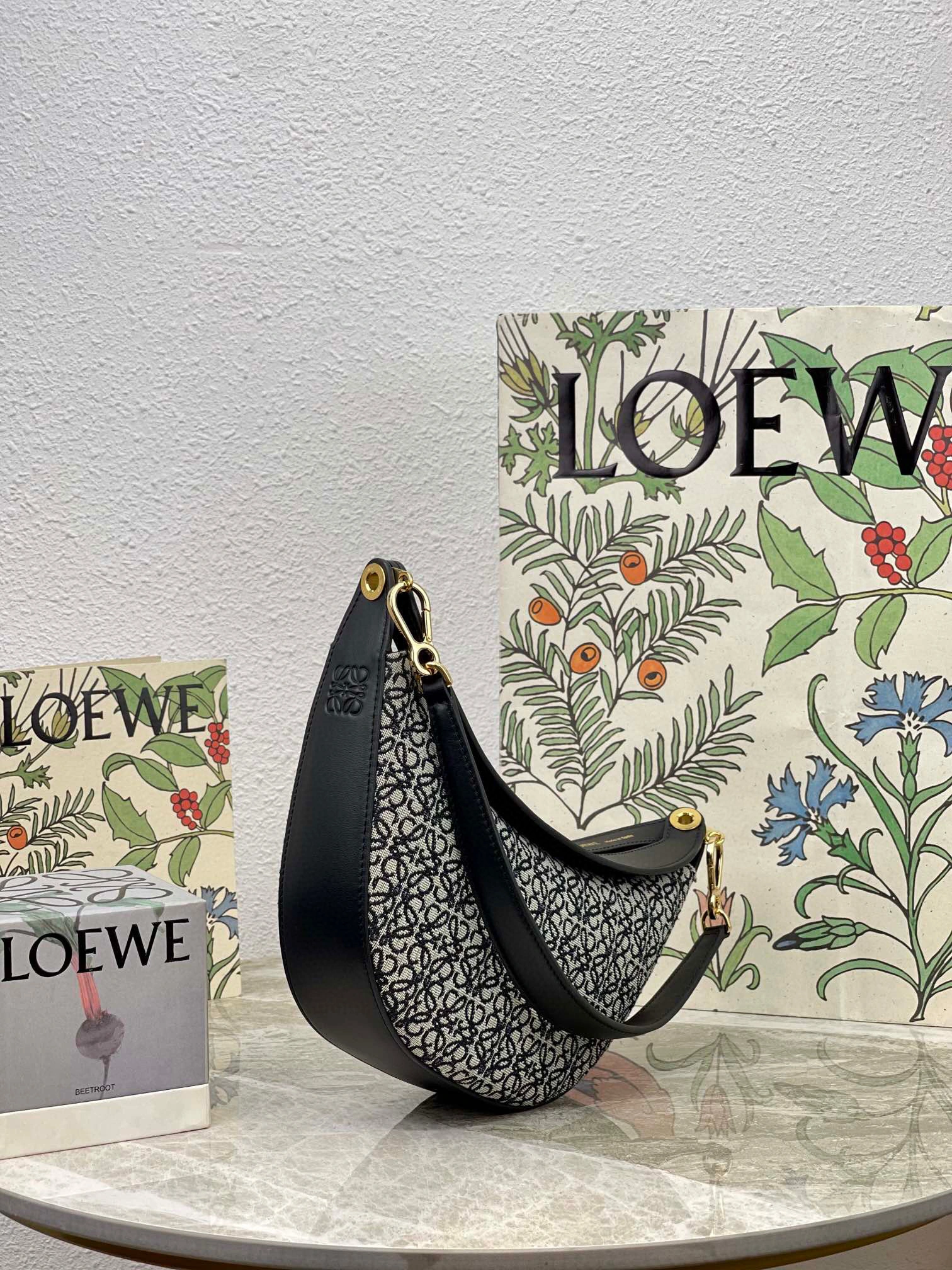 MOMO- high quality version A923PL9X01-5938 Luna Hobo cowhide item：B-B063H0352C