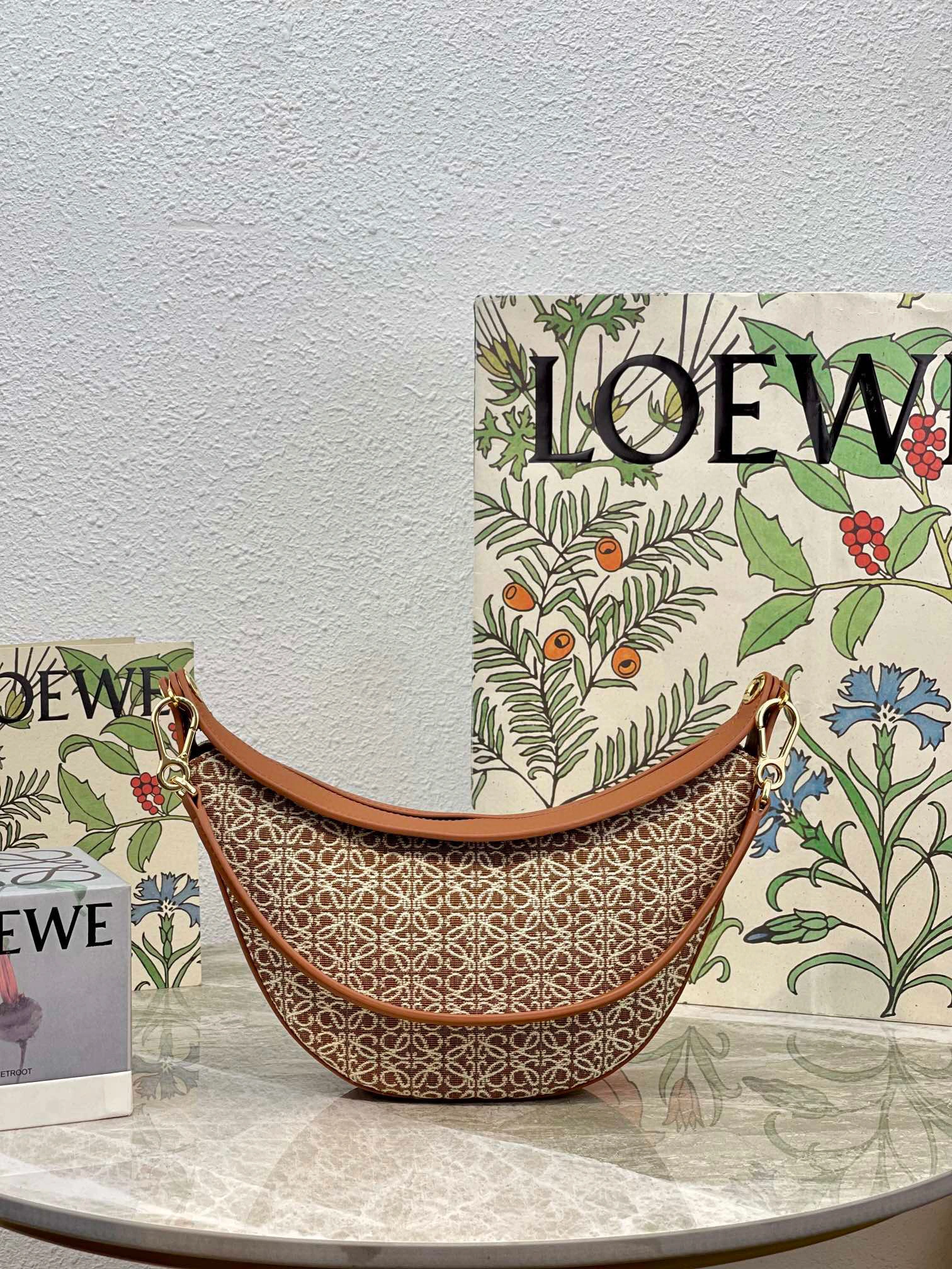 MOMO- high quality version A923PM1X02-2713 Luna Hobo item：B-B063H0346C