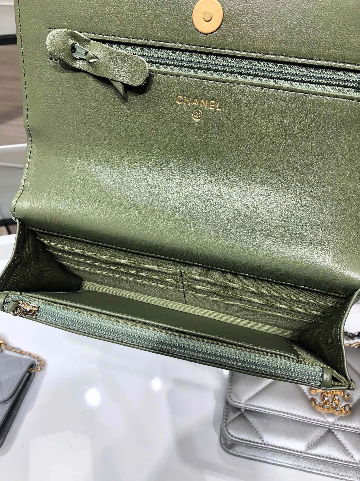 MOMO- high quality version AP0957-B04852 item：B-B000J1509C