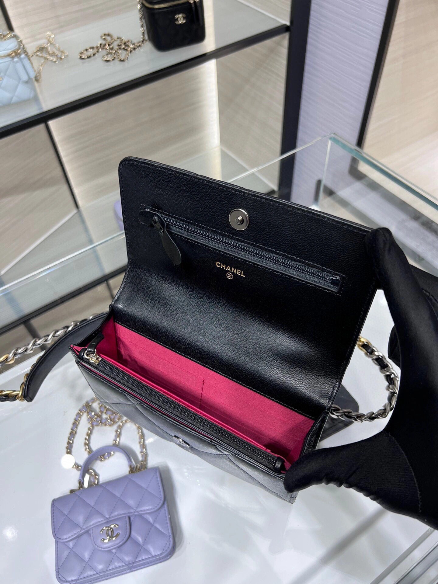 MOMO- high quality version AP0957-B07327-94305 item：B-B000J1507C