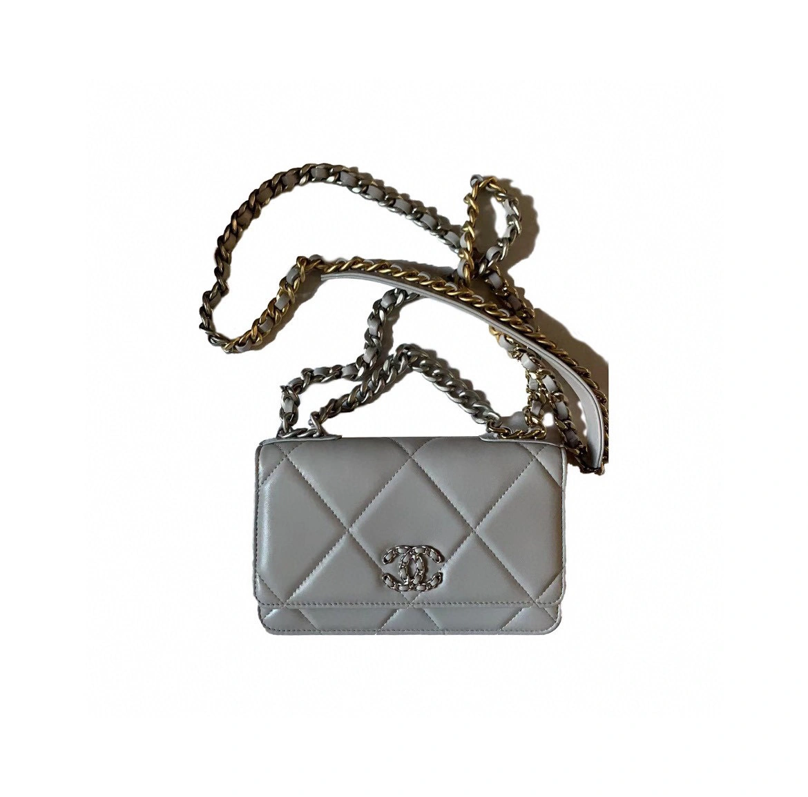 MOMO- high quality version AP0957-B07327-NJ530 item：B-B000J1504C