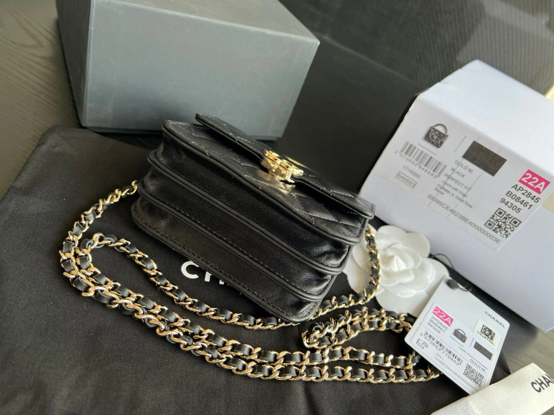 MOMO- high quality version AP2845-B08461-94305 item：B-B000H2430C
